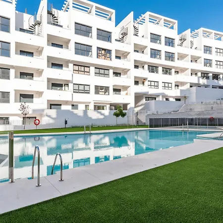 Apartamento Luxury Penthouse With Beautiful Rooftop At Location