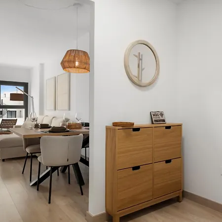 Luxury Penthouse With Beautiful Rooftop At Location