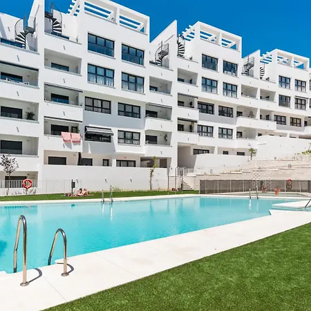 Luxury Penthouse With Beautiful Rooftop At Location Estepona