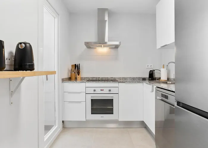 아파트 Luxury Penthouse With Beautiful Rooftop At Location